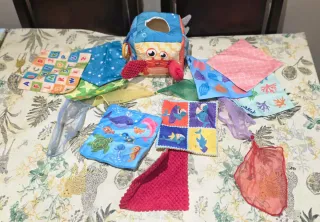 Caja de pañuelos de peluche