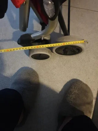 Carrito de la compra rojo