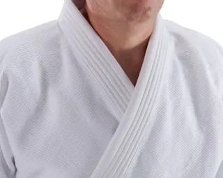 Kimonos Aikido Hombre Blanco. 25€ Cada uno.