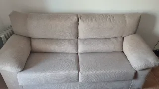 Sofá de tela beige 2 plazas