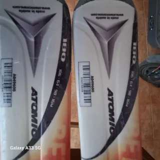 Botas de esquí y esquís