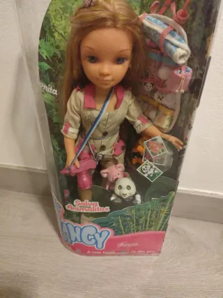 Nancy Salva Animalitos Famosa