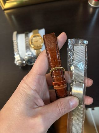 Lote de 3 relojes automáticos y 2 correas
