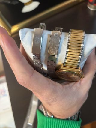 Lote de 3 relojes automáticos y 2 correas