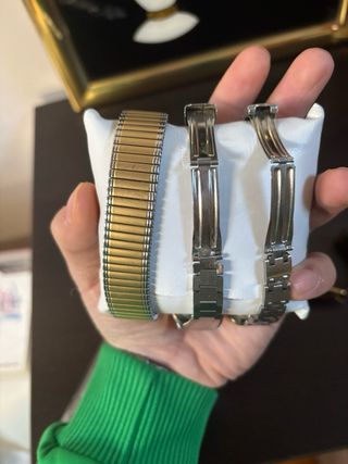 Lote de 3 relojes automáticos y 2 correas