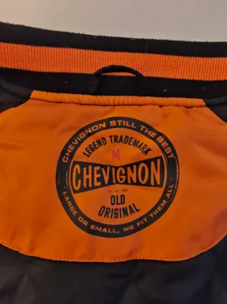 Cazadora vintage de tela Chevignon Talla M