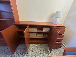 Mueble de salón madera y cristal como nuevo