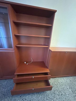 Mueble de salón madera y cristal como nuevo