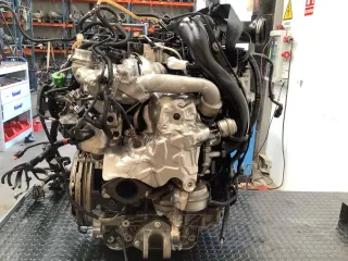 Motor Nissan NV400 Furgón X62