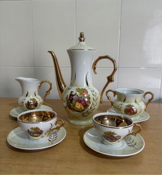 Juego de café porcelana pintada a mano