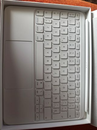 Apple Magic Keyboard Folio iPad Blanco