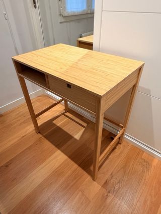 Mesa escritorio bambú con cajón + tablero