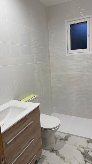 ALQUILER HABITACION EN VIC