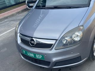 Opel Zafira 2008