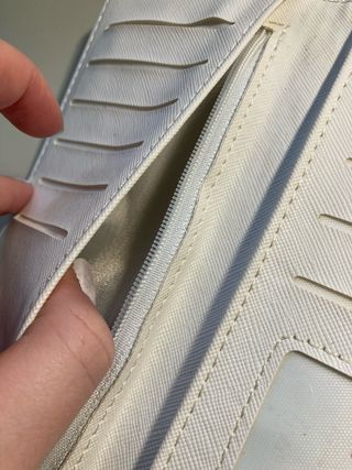 Cartera de mujer con estampado floral