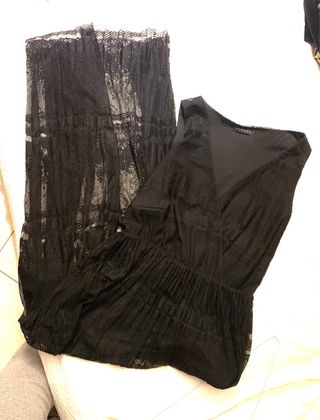 Abito lungo nero in pizzo elasticizzato