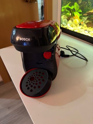 Cafetera Bosch Tassimo Roja