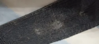 Cinturón Negro con Hebilla Plateada