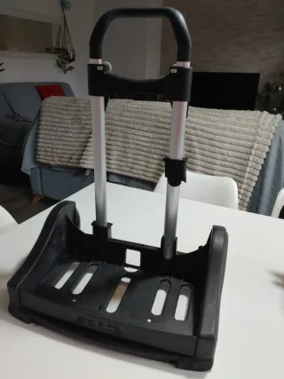 Carrito con ruedas para mochila escolar