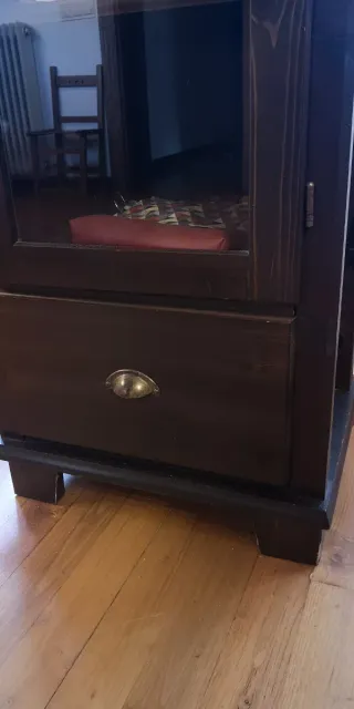 Vitrina IKEA Wengué Cristal