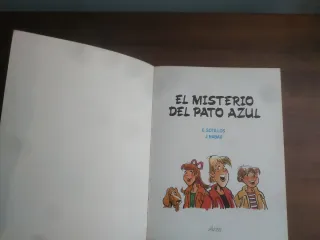 El Misterio del Pato Azul