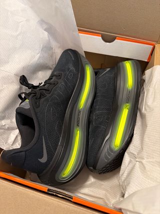 Nike Vomero Premium Nuevas