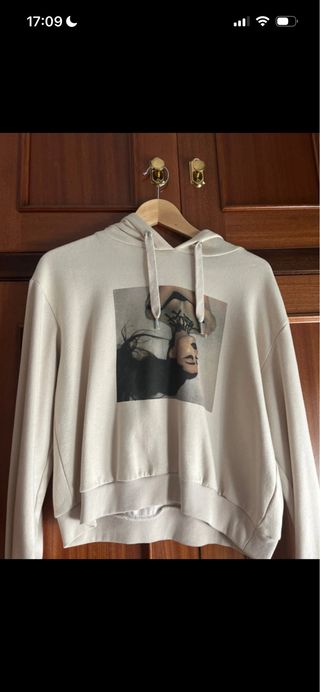 Sudadera Ariana Grande Beige Talla S