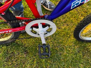 Bicicleta Runfit 20 para reparar