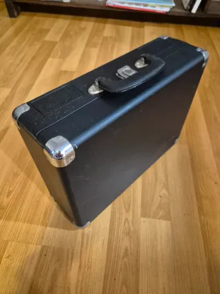 Maleta Tocadiscos Nostalgia (punta difectosa)