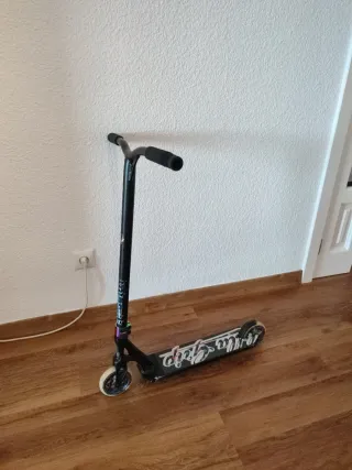 Patinete freestyle negro