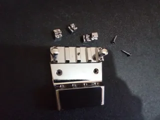 Puente Bajo tipo Rickenbacker