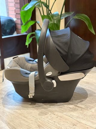 Maxi-Cosi Cybex Aton MI Size isofix de Coche