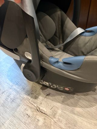 Maxi-Cosi Cybex Aton MI Size isofix de Coche