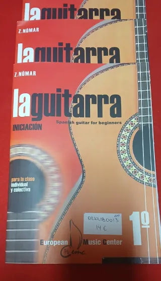 Libro de guitarra La Guitarra de Z. Nómár.