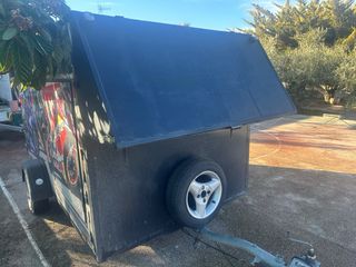 Remolque cerrado motos/karts