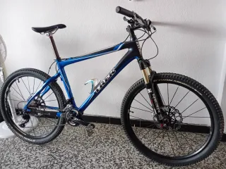 Bicicleta Trek Montaña Azul