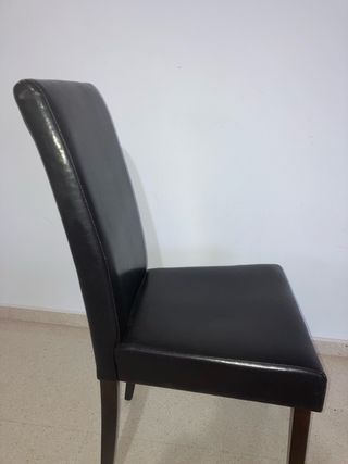 Sillas de comedor de piel y madera. 6 sillas.