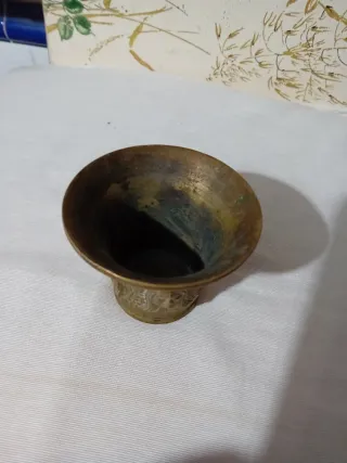 Mortero antiguo bronce caras buda