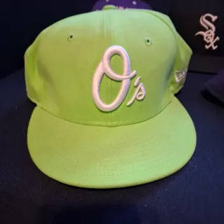 New Era Cappelli Stock