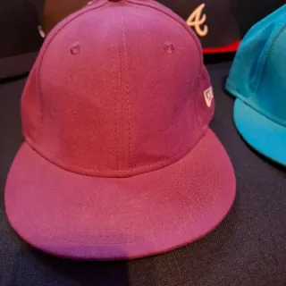 New Era Cappelli Stock