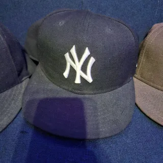 New Era Cappelli Stock