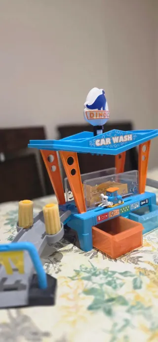 Lavadero de coches Dinoco Rayo McQueen