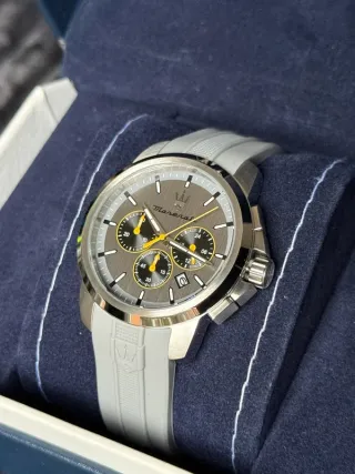 Reloj Maserati Successo 42mm Gris