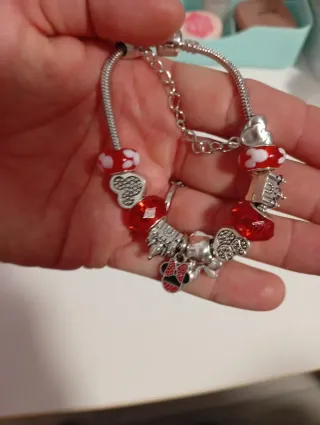 Pulsera Charms Pandora Roja y Plateada