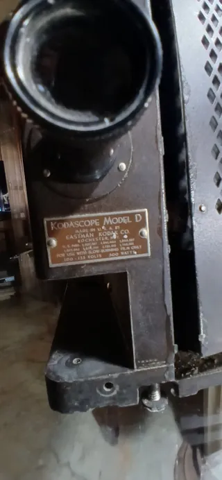 Proyector Kodascope Modelo D Eastman Kodak