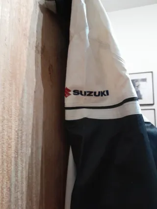 Mono Agua Suzuki Talla M