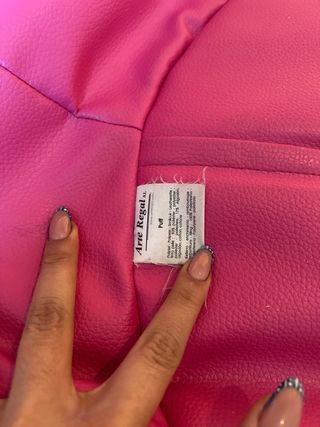 Puff rosa piel sintética con relleno