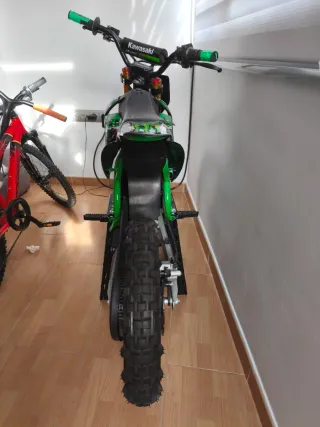 Moto Eléctrica DYXTROY 1200W
