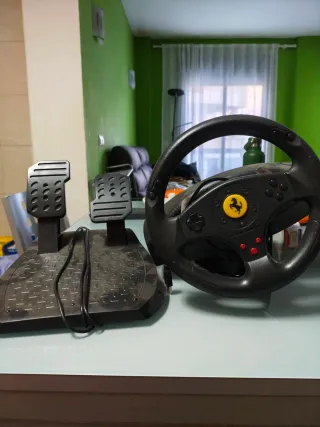 Volante con pedales Thrustmaster Ferrari GT PC/PS3