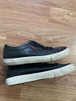 Zapatillas Levi's Negras